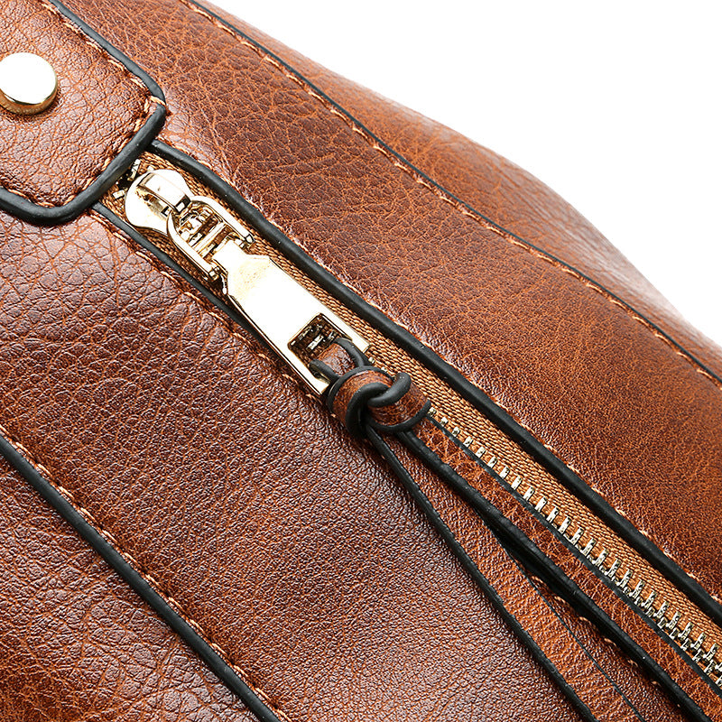 Louari Classic Shoulder Bag