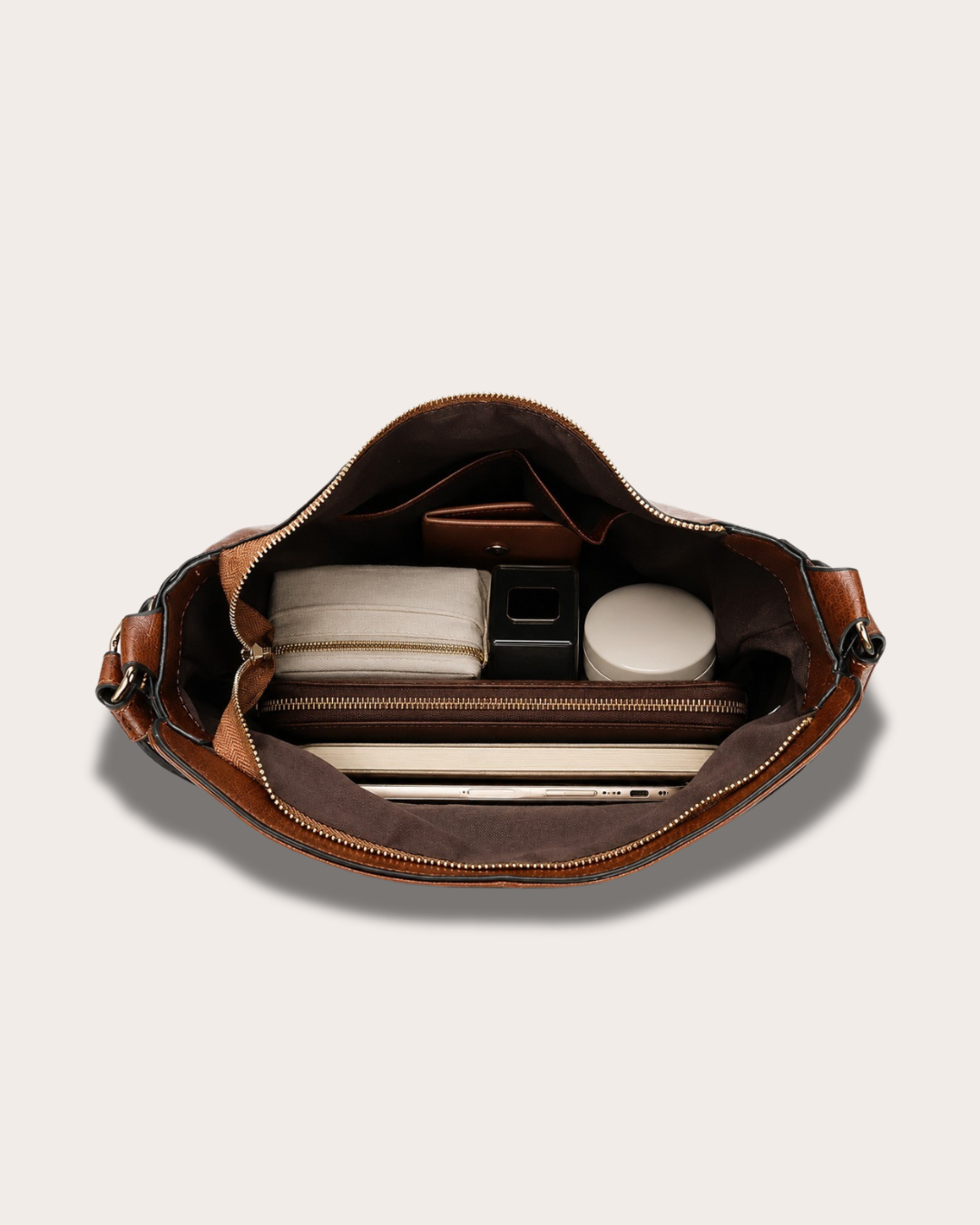 Louari Classic Shoulder Bag