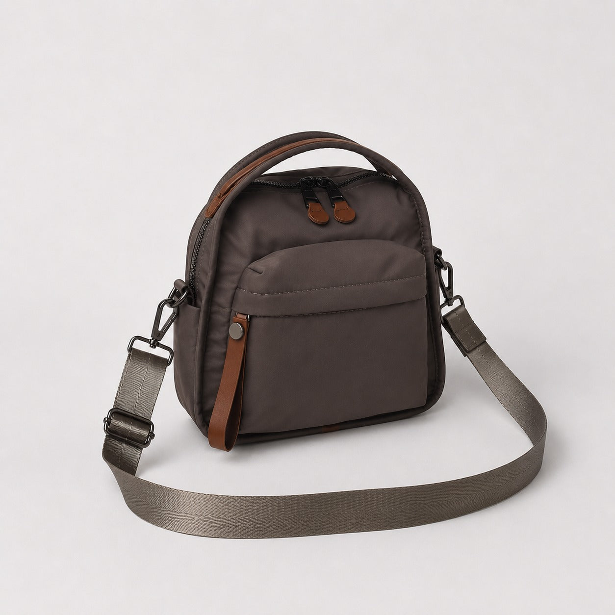 Louari Everyday Crossbody Bag
