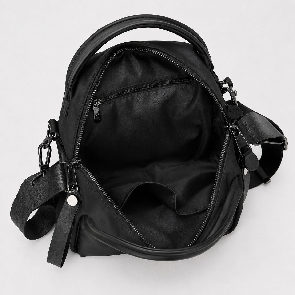 Louari Everyday Crossbody Bag